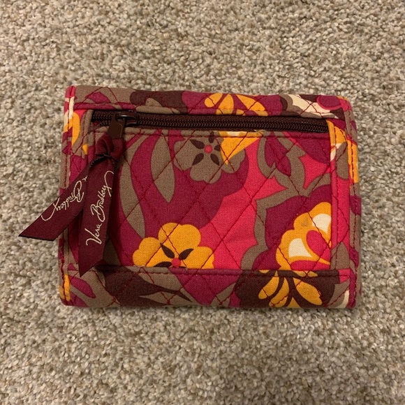 Vera Bradley Handbags - Vera Bradley Carnaby pattern wallet- free gift